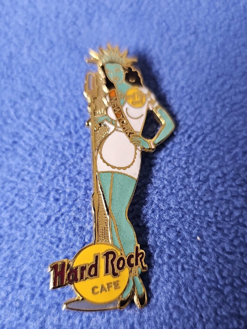 Hard Rock Cafe Statue of Liberty Enamel Pin - Teal and White